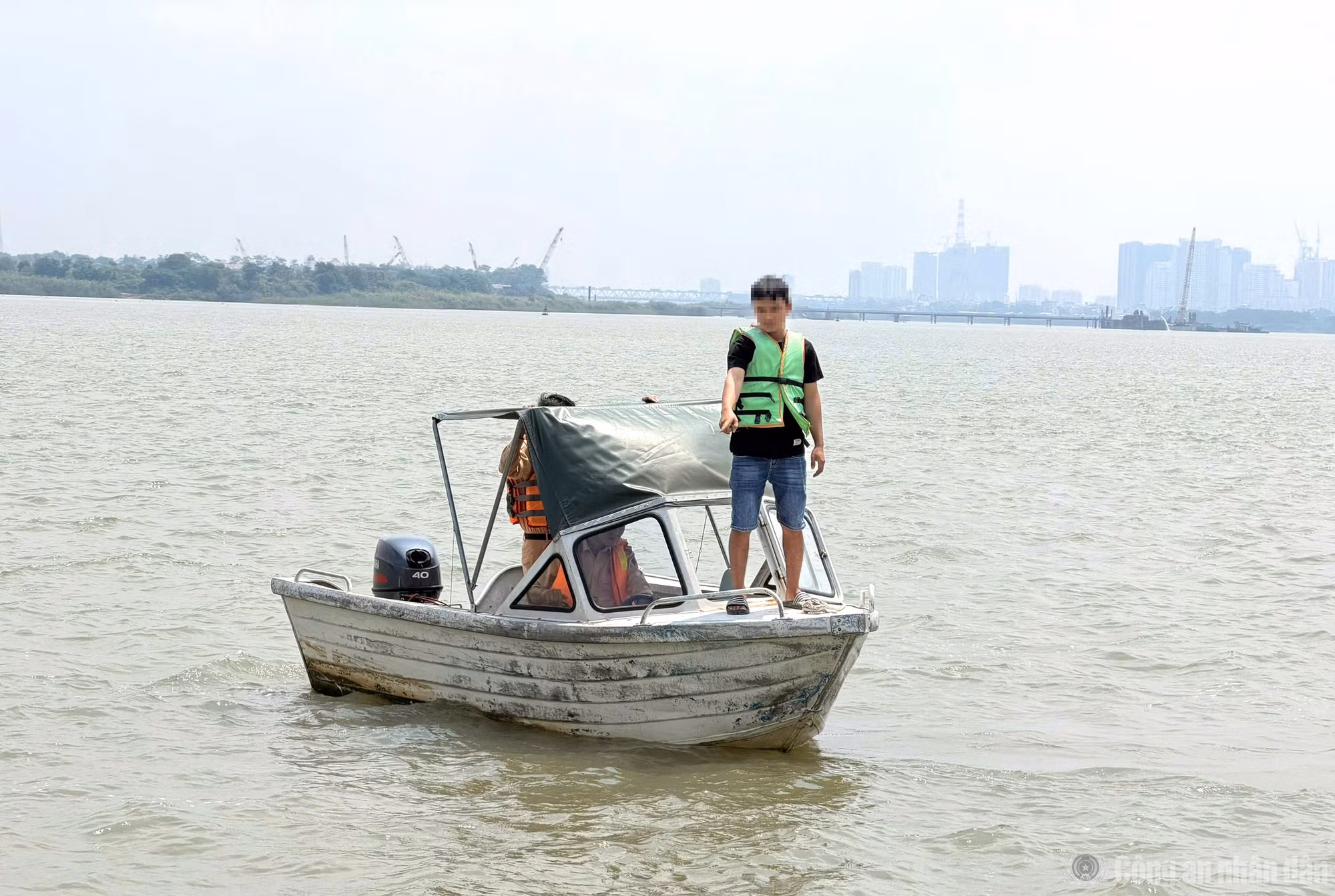 cand_br_3doituong-o.jpg