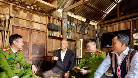 Công an vùng biên ở Quảng Trị bám sát địa bàn, xây dựng thế trận "lòng dân"