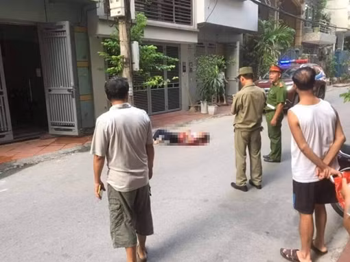 Truy sát cả phòng người yêu, 2 nữ sinh tử vong, 3 nữ sinh chạy thoát
