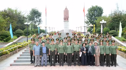Bệnh viện 30-4 tổ chức hoạt động sinh hoạt chính trị tại tỉnh Tây Ninh