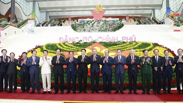 Tổng Bí thư Tô Lâm dự, chỉ đạo Đại hội đại biểu Đảng bộ Chính phủ lần thứ nhất