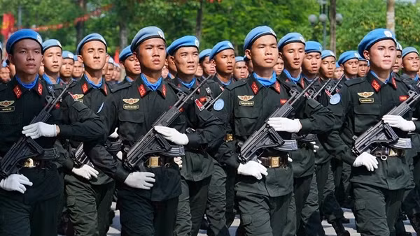 Tăng cường quốc phòng, an ninh và đẩy mạnh đối ngoại, hội nhập quốc tế