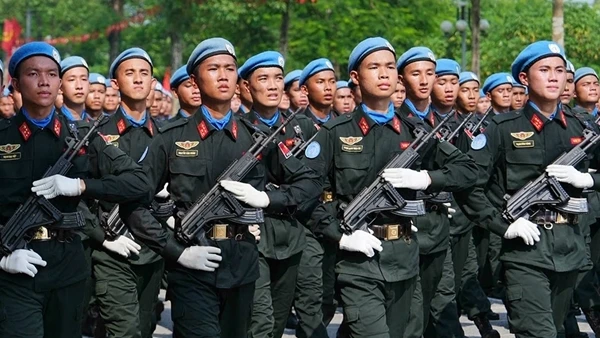 Tăng cường quốc phòng, an ninh và đẩy mạnh đối ngoại, hội nhập quốc tế