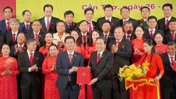 Đồng chí Lê Quang Tùng làm Bí thư Thành ủy Cần Thơ