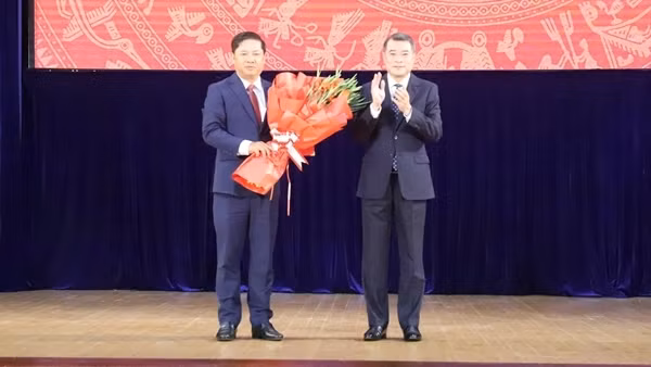 Bí thư Thành uỷ Đà Nẵng làm Bí thư Tỉnh uỷ Đắk Lắk