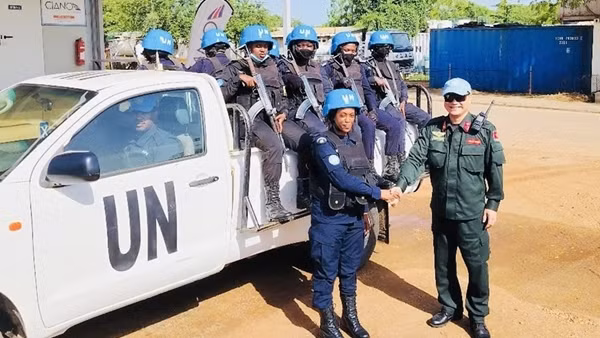 Bài 2: “Cây bao báp” ở vùng đất nóng châu Phi