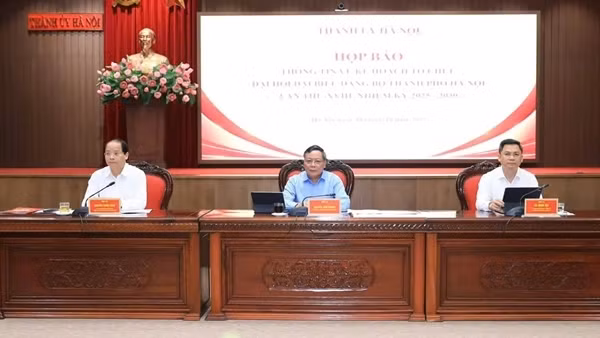 Hà Nội lần đầu tiên đưa chỉ tiêu "hạnh phúc" vào văn kiện Đại hội Đảng bộ