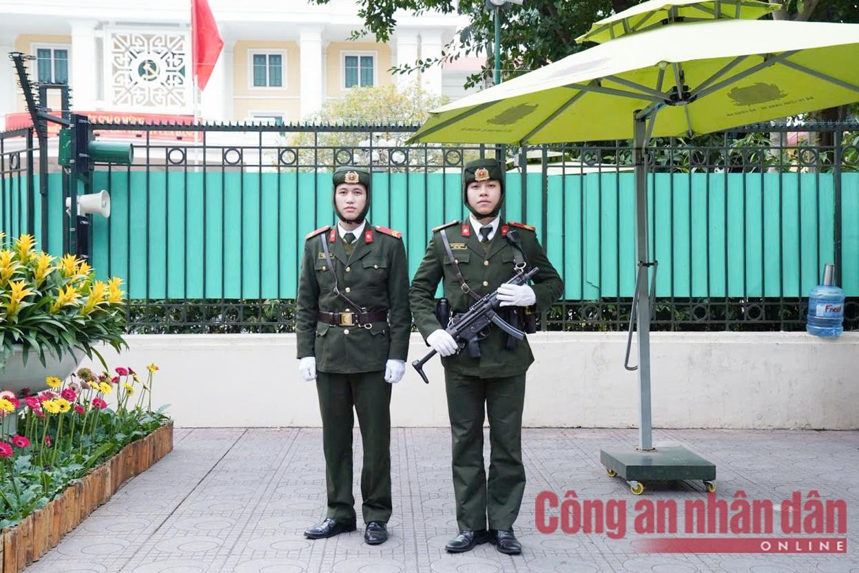 Bảo vệ an toàn Hội nghị lần thứ nhất Ban Chấp hành Trung ương Đảng khóa XIV tiến hành -3