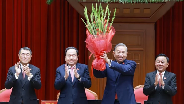 Điện, thư chúc mừng Tổng Bí thư Tô Lâm và Đại hội Đảng XIV