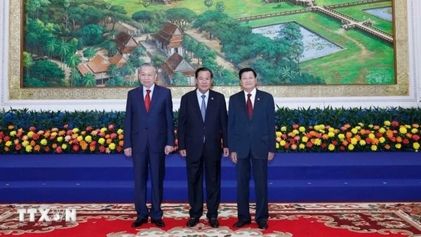 Củng cố, phát triển quan hệ đoàn kết đặc biệt, hợp tác toàn diện Việt Nam-Campuchia-Lào