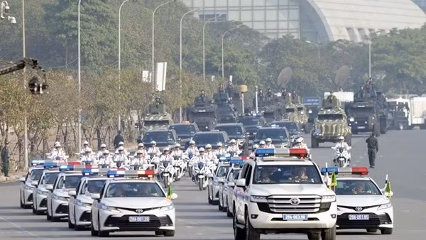 Ngắm dàn khí tài đặc chủng hiện đại của lực lượng Công an trong Lễ xuất quân