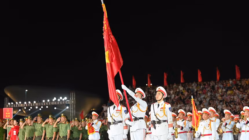 Ấn tượng đêm khai mạc Hội thao quân sự, võ thuật và thể thao CAND 2026