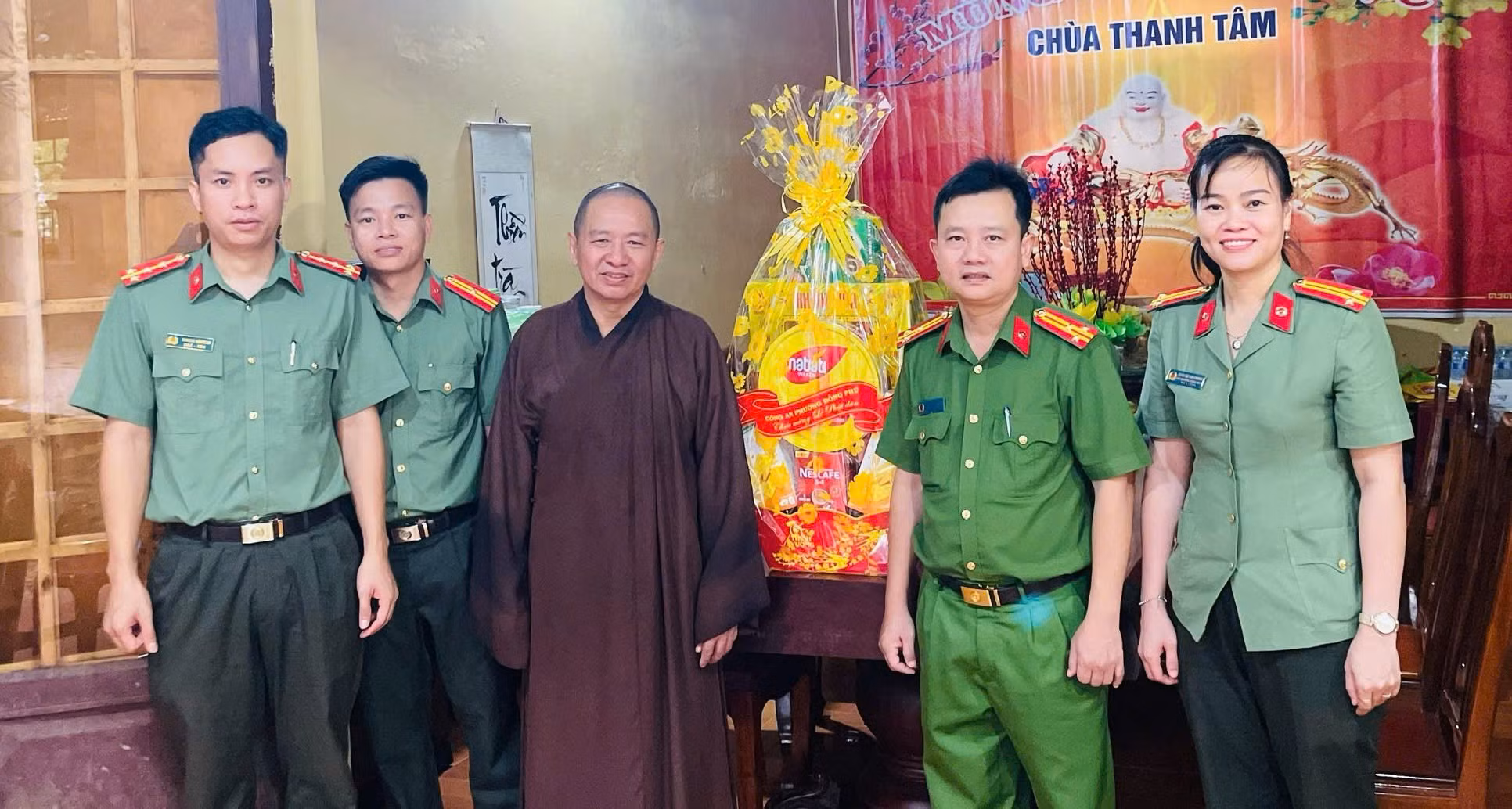 cong-tac-phoi-hop-voi-nah-chua-trong-van-dong-nguoi-dan-chap-hanh-phap-luat-duoc-thuc-hien-hieu-qua.jpg