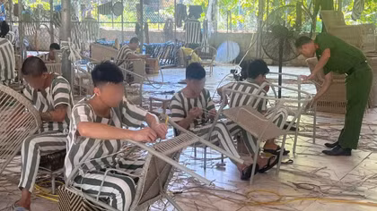 Tạo cơ hội cho người lầm lỡ làm lại cuộc đời