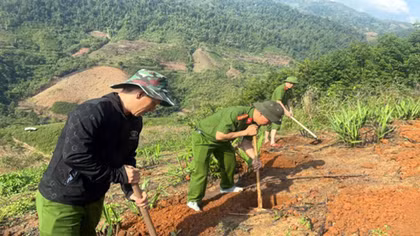 Kỳ 2: Bình yên nơi biên cương 