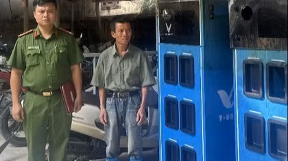 Bắt giữ đối tượng huỷ hoại 2 tủ đổi pin của V-Green