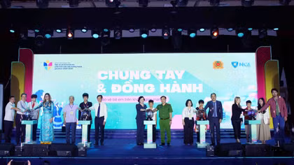 Không công nghệ nào có thể thay thế sự quan tâm của cha mẹ và gia đình