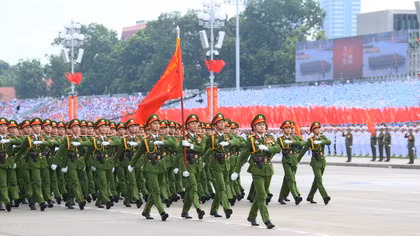 Bộ trưởng Lương Tam Quang gửi Thư chúc mừng nhân dịp kỷ niệm Ngày truyền thống lực lượng Cảnh sát nhân dân