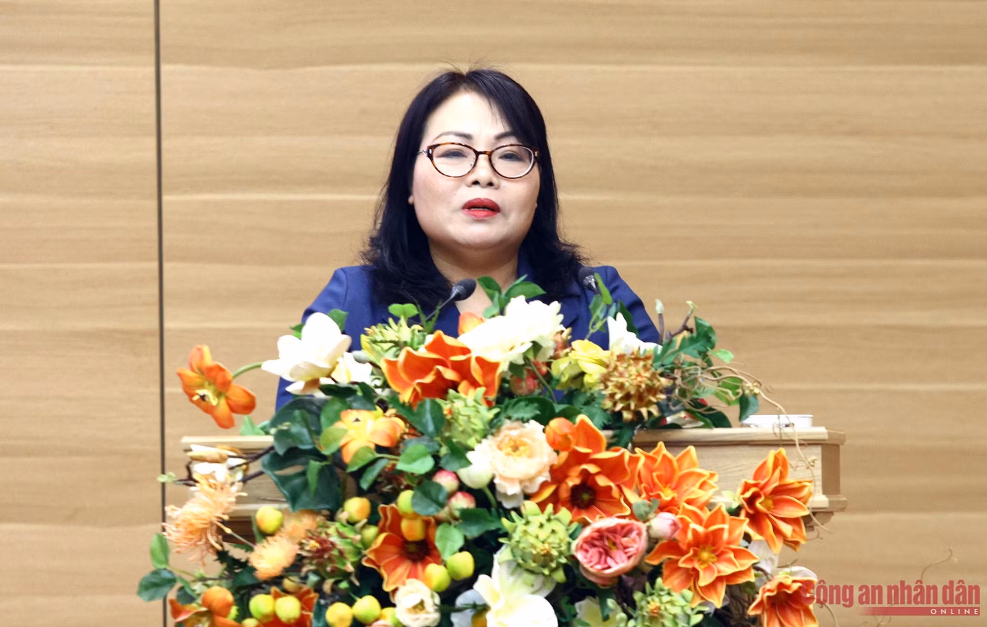 Bộ trưởng Lương Tam Quang tiếp xúc xử tri tại Đơn vị bầu cử số 3, tỉnh Hưng Yên -1