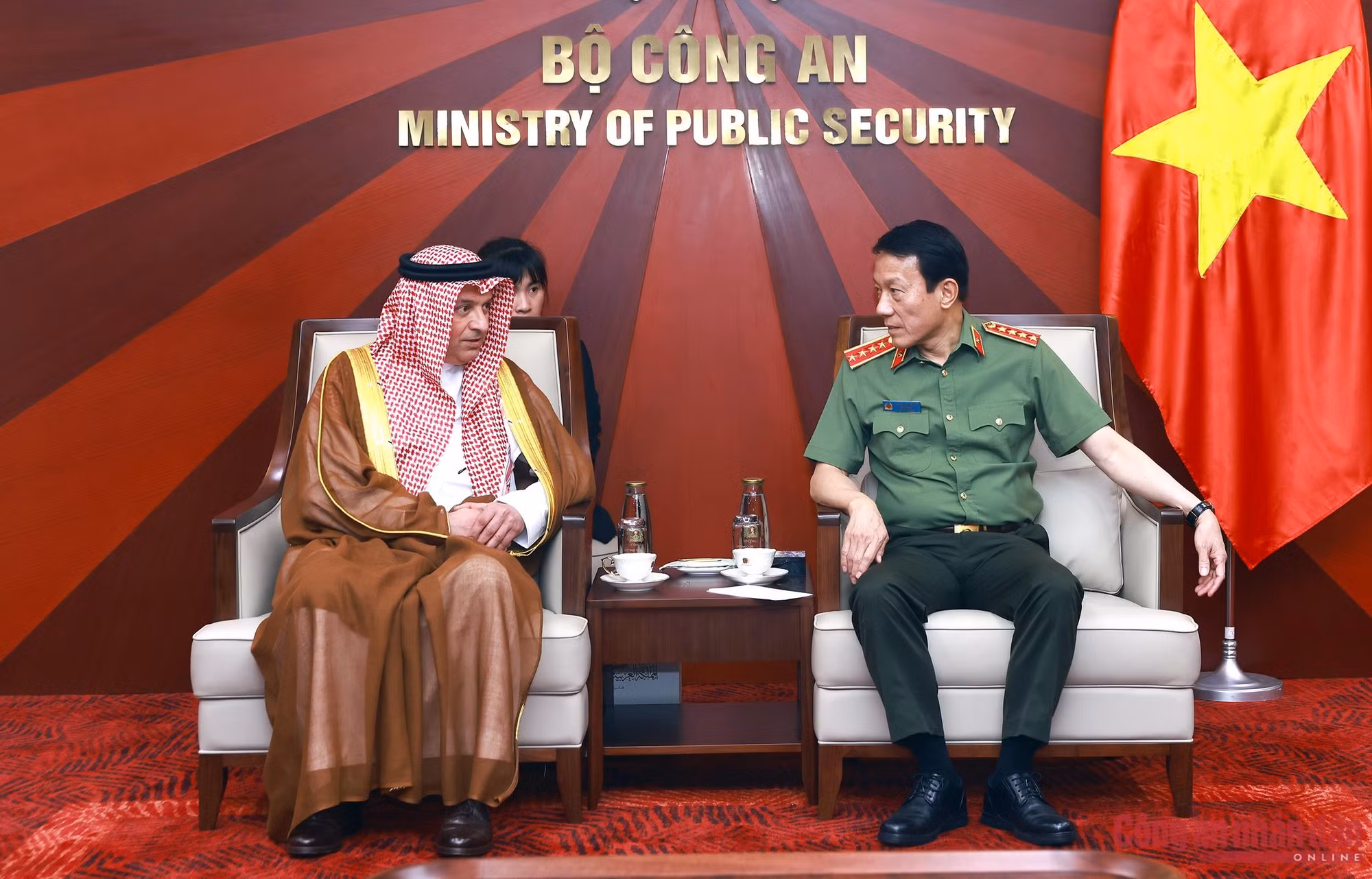 Bộ Công an Việt Nam và các đối tác Saudi Arabia mở rộng hợp tác trên nhiều lĩnh vực -0