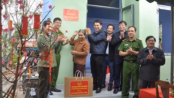 Ghi nhận ở đơn vị được Bộ Công an khen thưởng từ “Chiến dịch Quang Trung”