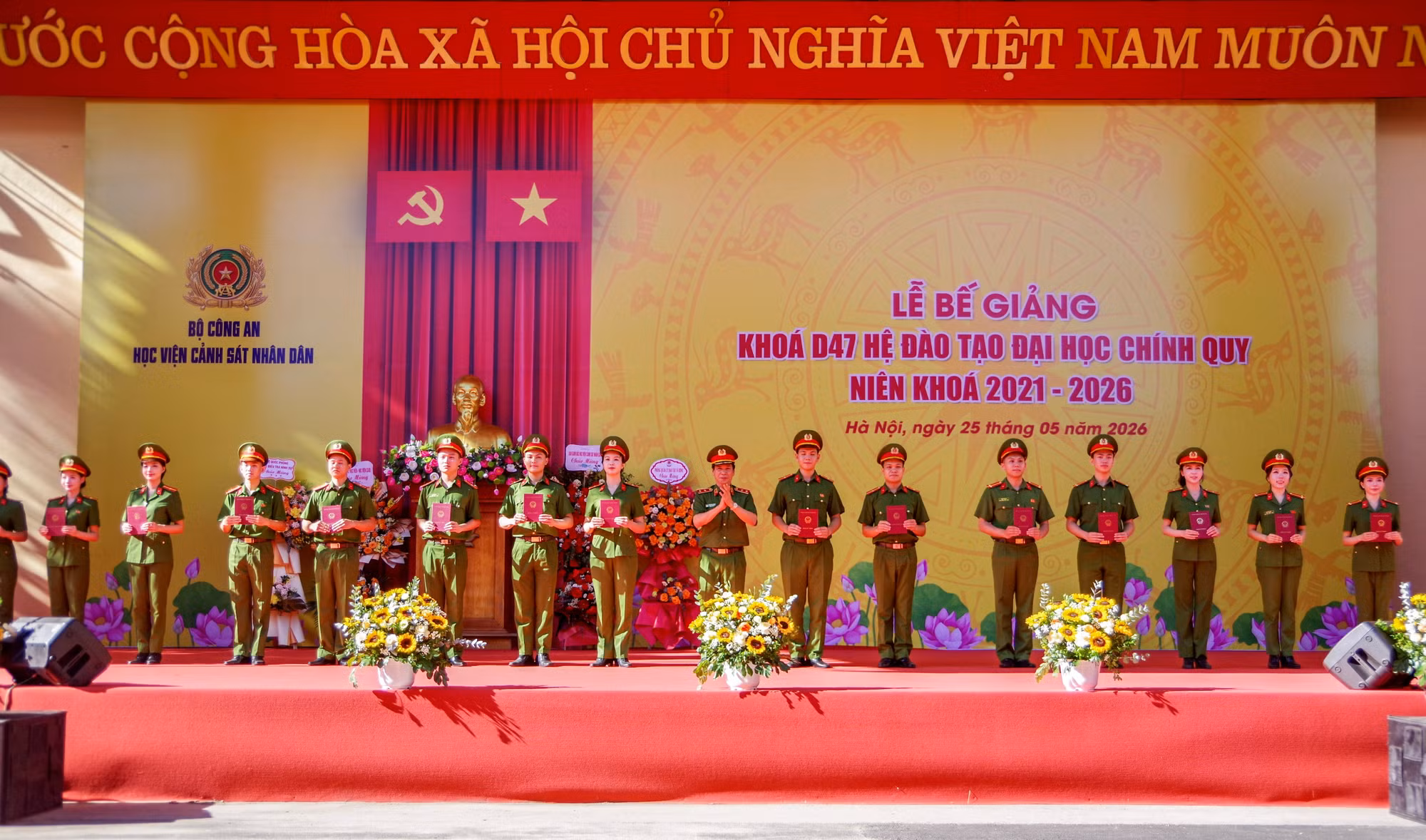 36c1ef91-390a-4205-a9fc-7164f1e5bdb2-1-201-a.jpg