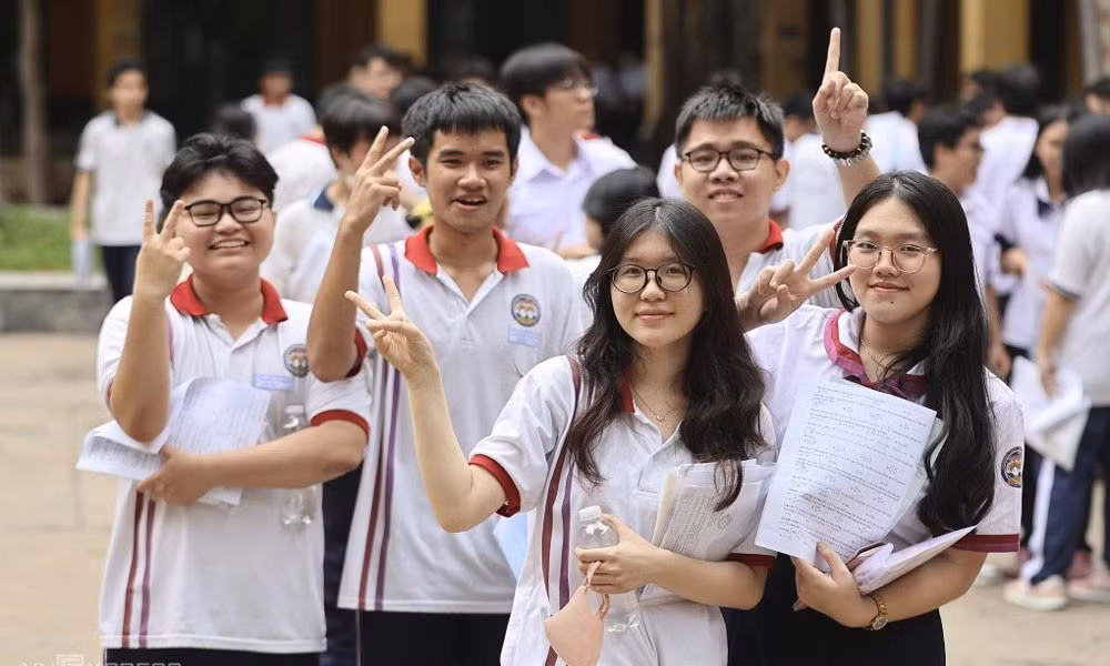 Năm 2026, số thí sinh tham dự Kì thi tốt nghiệp THPT đạt mức cao kỷ lục với hơn 1,2 triệu học sinh.