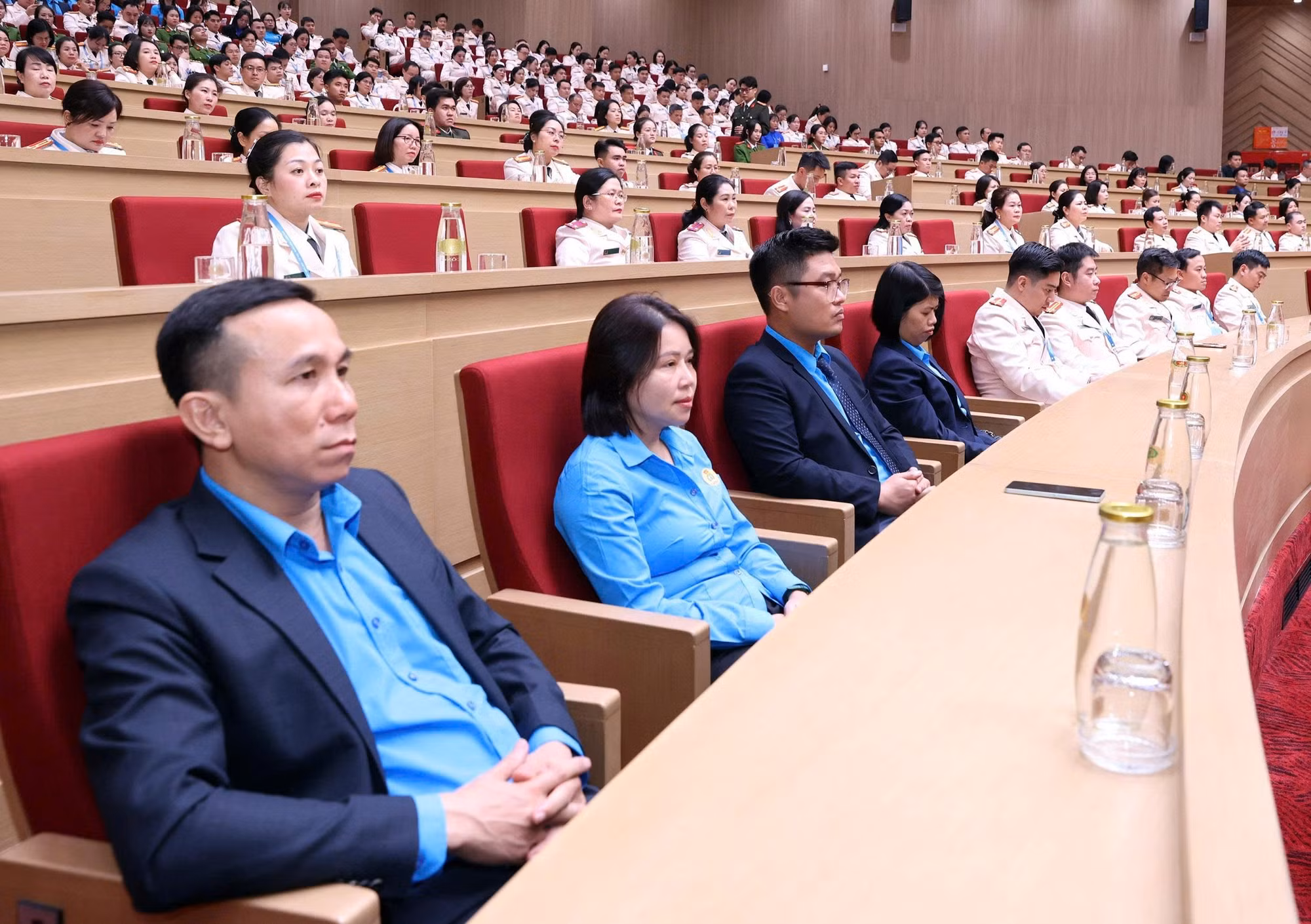 Giai đoạn cách mạng mới là 