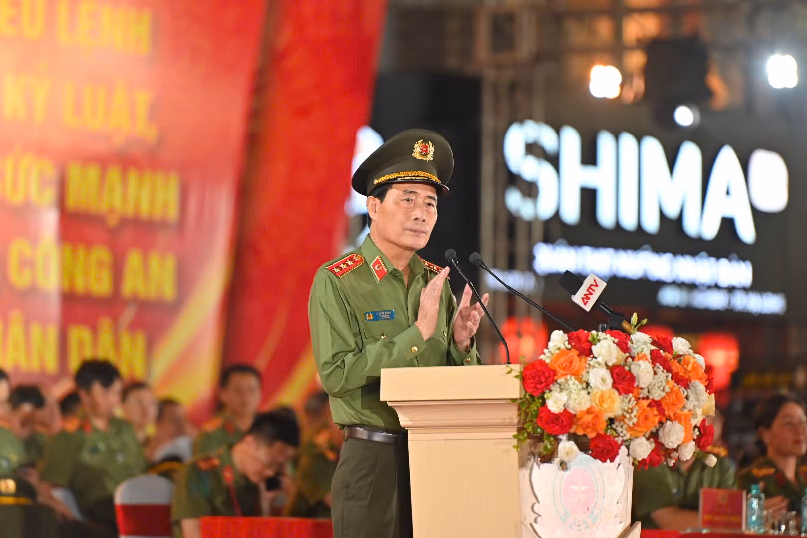 01-thu-truong-le-quoc-hung.jpg