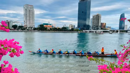 Rộn ràng ngày hội đua thuyền mừng Quốc khánh trên sông Hàn