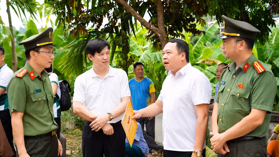 Đến với Tam Thanh, sẻ chia yêu thương nơi phên dậu Tổ quốc