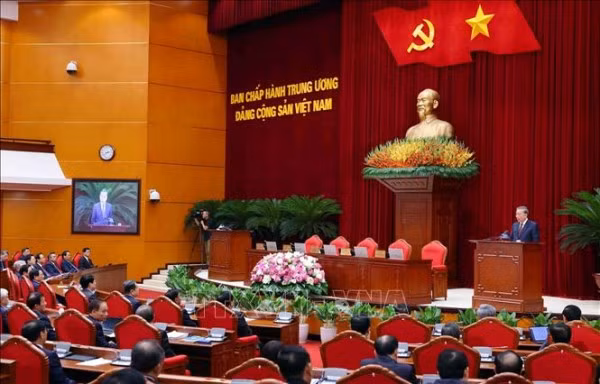 Tổng Bí thư Tô Lâm phát biểu bế mạc Hội nghị lần thứ 12 Ban Chấp hành Trung ương Đảng khóa XIII. Ảnh: Phạm Kiên/TTXVN