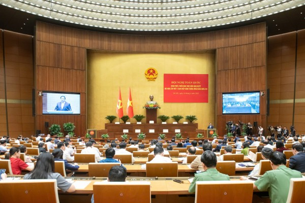 Quang cảnh hội trường.