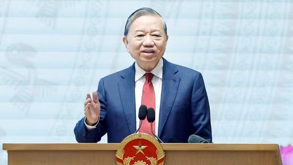 Tổng Bí thư Tô Lâm: Chuyển mạnh và thực chất tư duy 'quản lý' sang 'kiến tạo phát triển,' chấm dứt đùn đẩy, né tránh