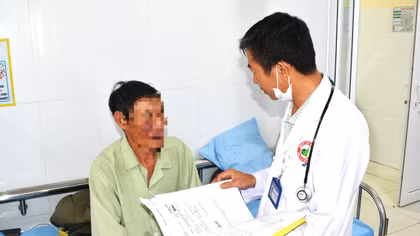 Nhiều người bị ngộ độc khi ăn nấm hái trong rừng thông Đà Lạt