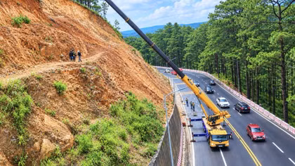  Giữ thông suốt những tuyến đèo huyết mạch trong mùa mưa bão ở Lâm Đồng
