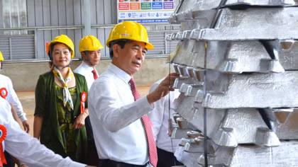 Công bố nhôm thỏi đầu tiên do Việt Nam sản xuất