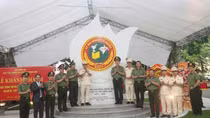 Khánh thành công trình biểu trưng truyền thống của Trường E201 tại Học viện Chính trị CAND