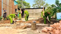 Bài cuối: Thắp lên niềm hạnh phúc ở mỗi buôn làng