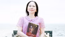 Vân Anh và “nẻo nghệ” trong "Trầm tích thời gian"