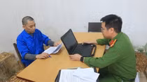 Bắt giám đốc công ty đa cấp phát hành tiền ảo để chiếm đoạt tài sản
