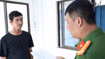 Bắt đối tượng đâm người chạy xe ôm rồi cướp xe lúc rạng sáng