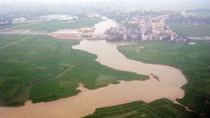 Phía đồng bằng