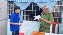 Vụ giết 2 người ở Vĩnh Long: Tạm giữ nghi phạm 16 tuổi