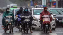 Mưa lớn khắp miền Bắc và Bắc Trung Bộ