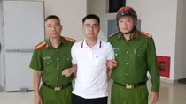 Hiến dâng tuổi thanh xuân cho cuộc sống bình yên