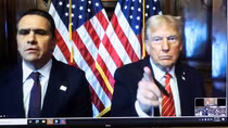 Ông Trump nói gì trong phiên tòa xử vụ liên quan ngôi sao phim người lớn?