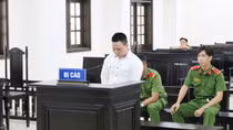Lĩnh trên 14 năm tù do dụ dỗ trẻ em chơi trò "người lớn"