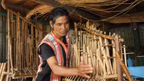 Sứ giả của dân gian