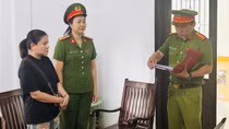 Chặt đứt đường dây sản xuất dầu gội giả thương hiệu độc quyền